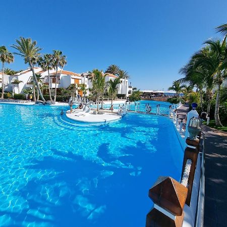Studio Apartment No 1 Directly On The Beach And Sea, Terrace, Heated Pool, Wifi Playa de las Américas Exterior foto