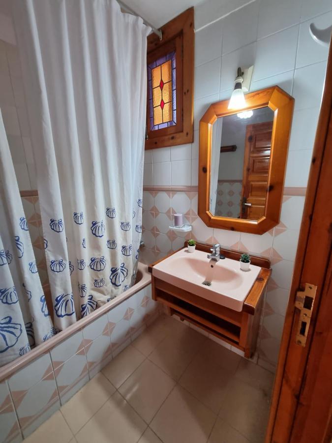 Studio Apartment No 1 Directly On The Beach And Sea, Terrace, Heated Pool, Wifi Playa de las Américas Exterior foto